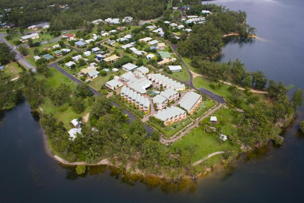 Tinaroo Lake Resort Εξωτερικό φωτογραφία