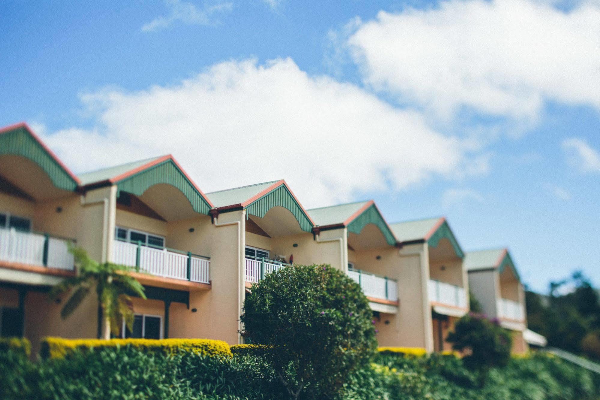Tinaroo Lake Resort Εξωτερικό φωτογραφία